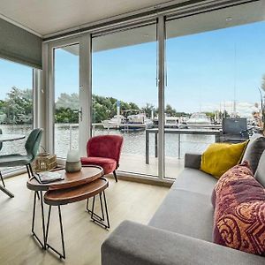 Familie Kamer met Twee Aparte Bedden